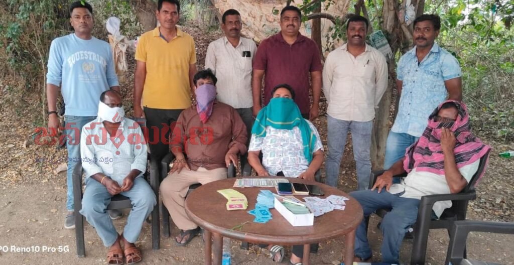 పేకాట స్థావరంపై సి,సి,ఎస్, టీం మెరుపు దాడి