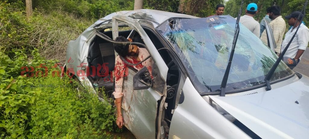భద్రాచలంలో ఘోర విషాదం: బంధువుల ఇళ్లకు వెళ్లి వస్తుండగా మృత్యువు కోరల్లోకి.. ఒకే కుటుంబంలో ముగ్గురు బలి