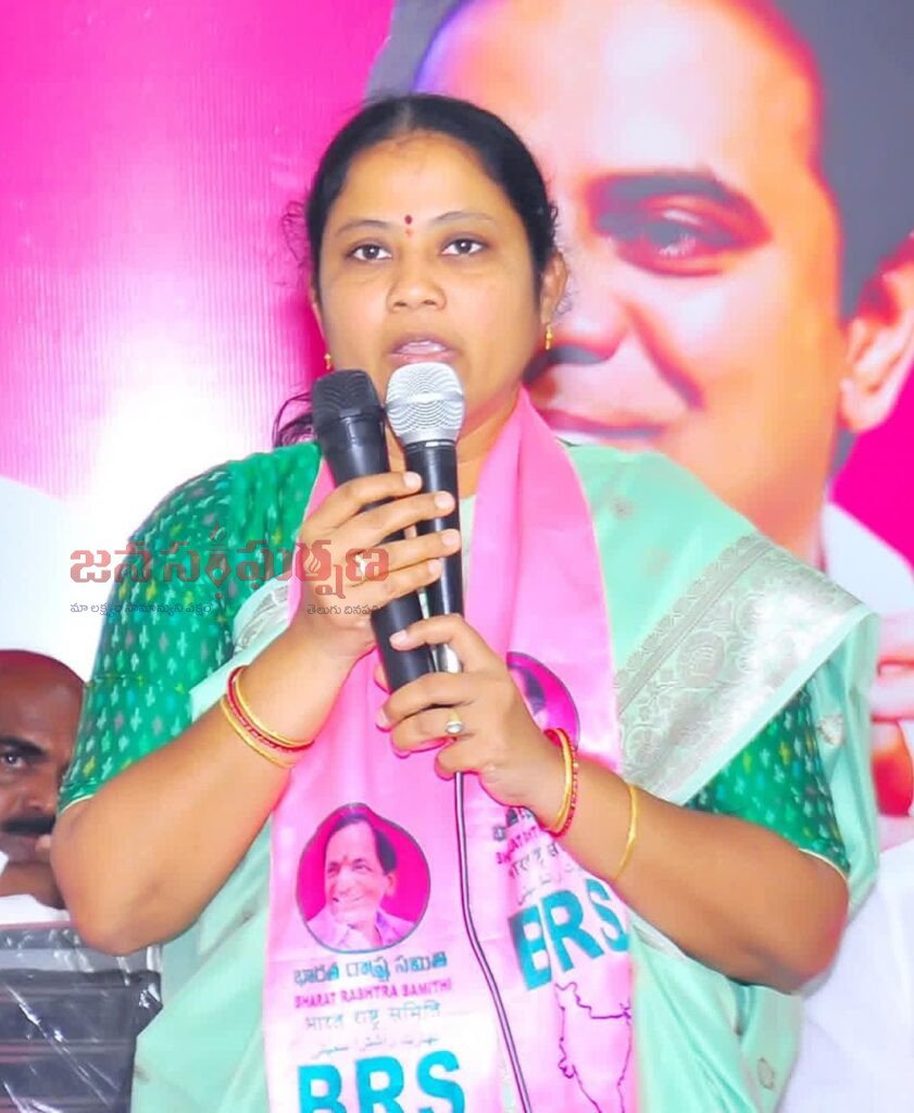 ఇల్లందులో 100 పడకల ఆసుపత్రి, డయాలసిస్ కేంద్రం మాజీ సీఎం కేసీఆర్ ప్రభుత్వ ఘనతే: హరిప్రియ నాయక్.