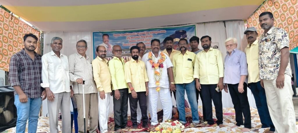 ఇల్లందు రైల్వే లైన్‌ను వెంటనే పునరుద్ధరించాల్సిందే: టిడిపి నేత ముద్రగడ వంశీ డిమాండ్