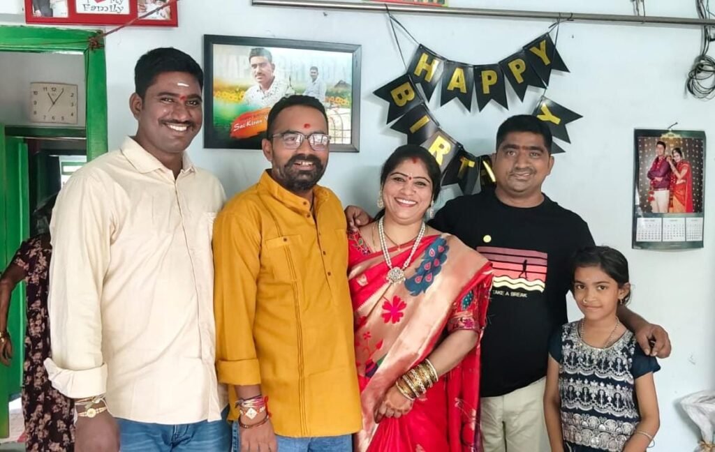 అన్నాచెల్లెళ్ల ప్రేమానుబంధానికి ప్రతీక: రాఖీ పండుగలో బొద్దుల రంజిత్, సాయి కిరణ్