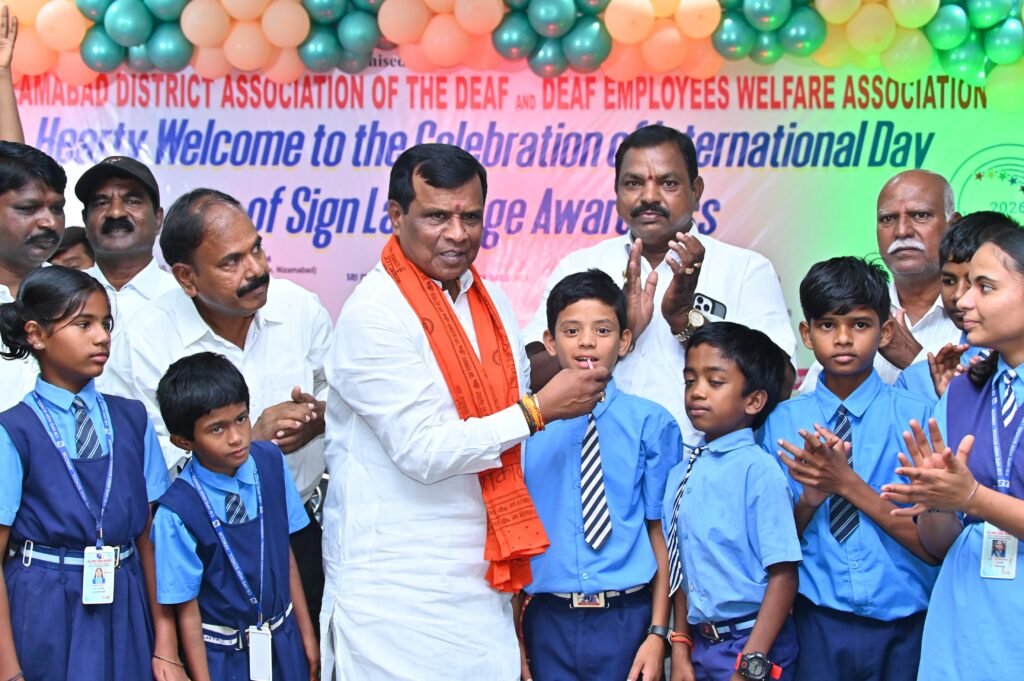 బదిరులకు అండగా ఉంటా