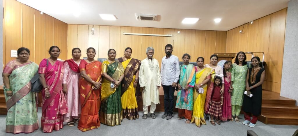 ఘనంగా సురవరం ప్రతాపరెడ్డి తెలుగు యూనివర్సిటీలో బతుకమ్మ వేడుకలు