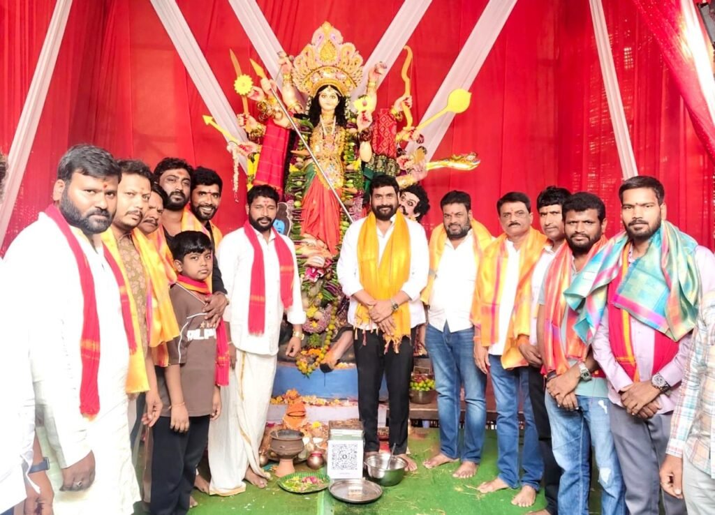 అమ్మవారి ప్రతి పేరులోనూ ఒక జీవితం ఉంది.. ఒక సందేశం ఉంది