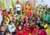 ప్రజలందరూ ఆయురారోగ్యాలతో, సిరిసంపదలతో వర్ధిల్లాలని దుర్గామాతను ప్రార్థించిన కౌన్సిలర్ సోనీ సుదర్శన్ కోరి దంపతులు