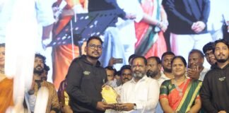 ఇల్లందు వైభవాన్ని విశ్వవ్యాప్తం చేస్తున్న యువత: ‘బెస్ట్ ఇన్ఫ్లుయెన్సర్’గా సెనిగరపు సుజిత్కుమార్